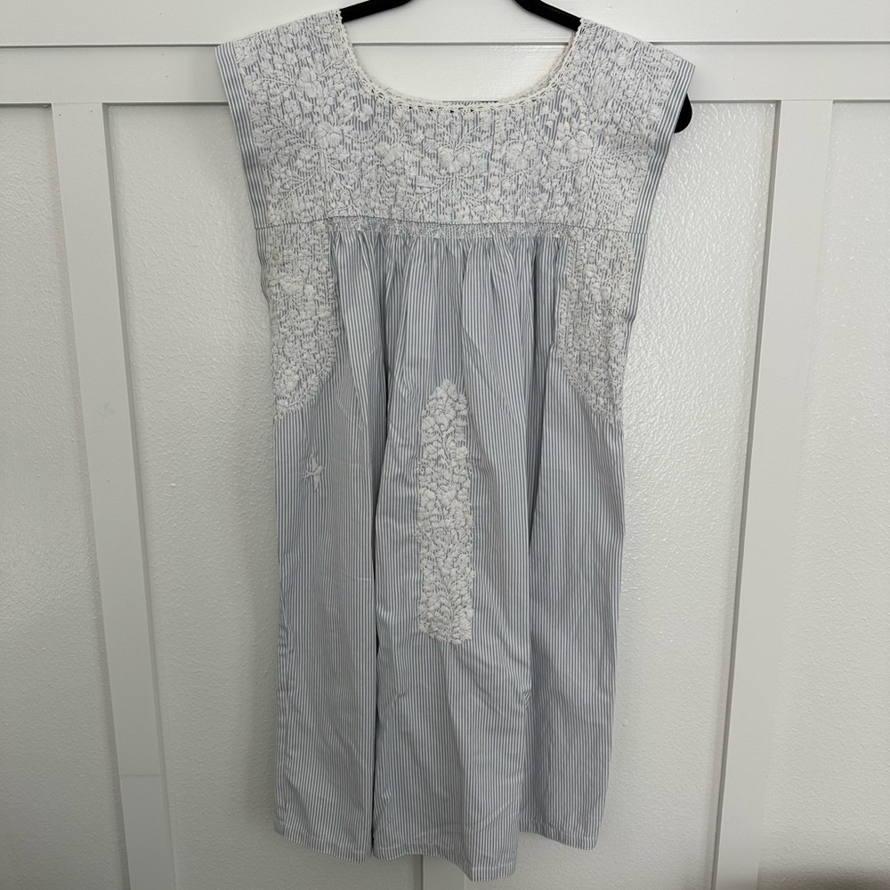 Mi Golondrina White and Light Blue Dress